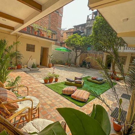The Melo Pomelo Courtyard. Apartman Katmandu Kültér fotó