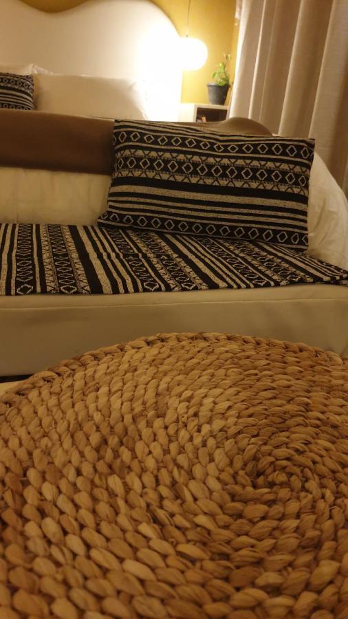 The Melo Pomelo Courtyard. Apartman Katmandu Kültér fotó