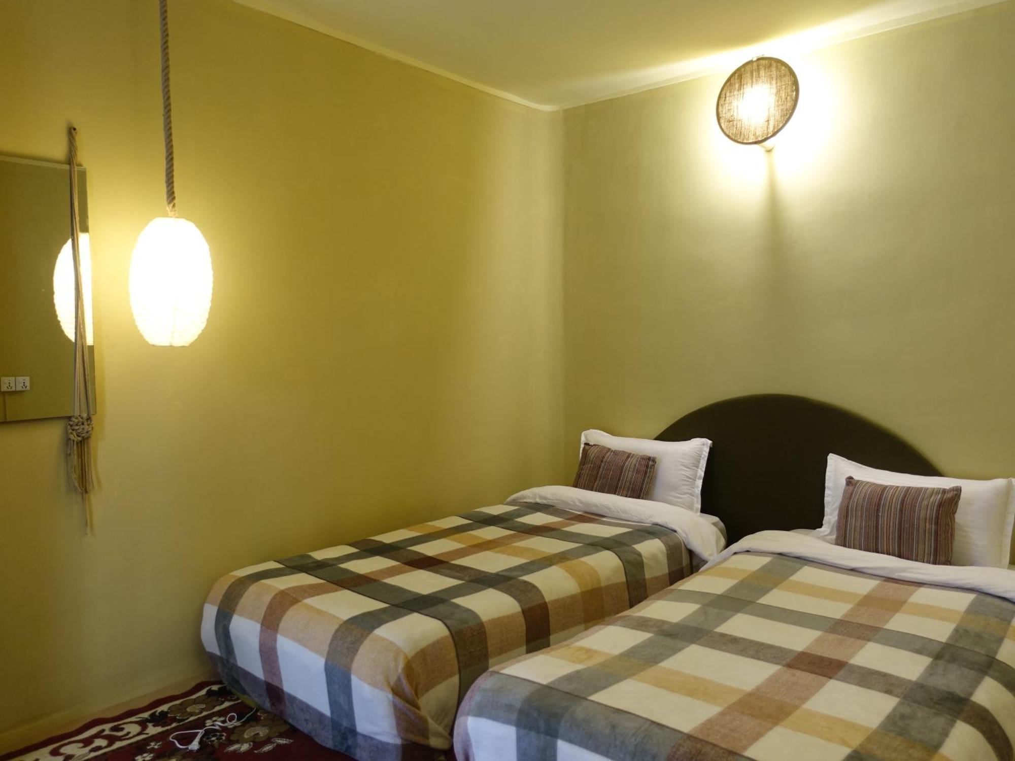 The Melo Pomelo Courtyard. Apartman Katmandu Kültér fotó