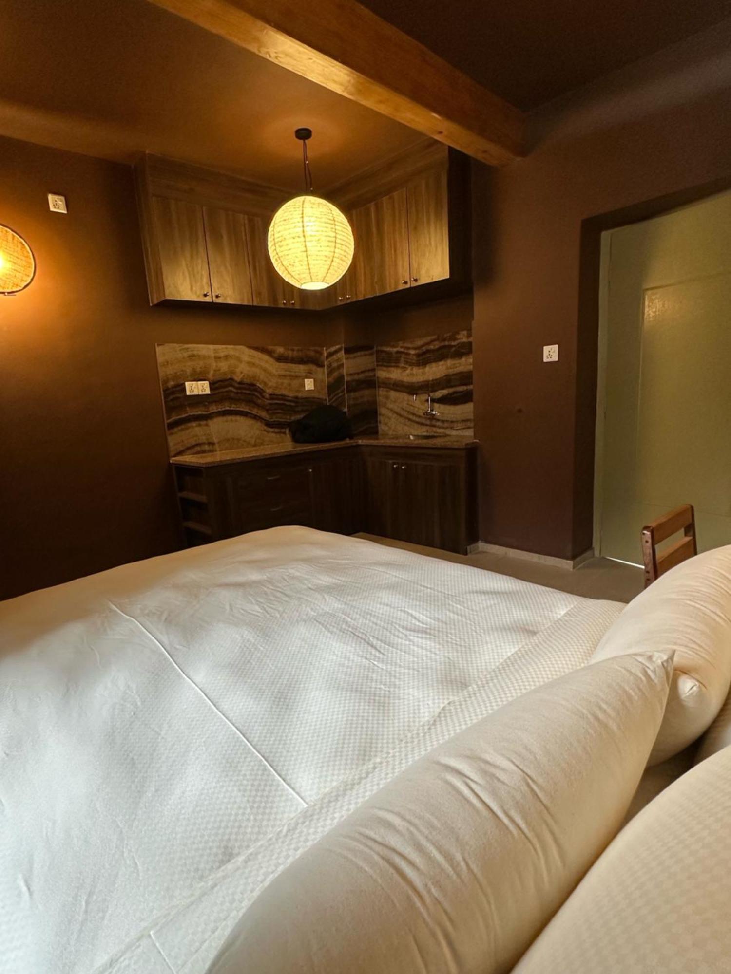 The Melo Pomelo Courtyard. Apartman Katmandu Kültér fotó