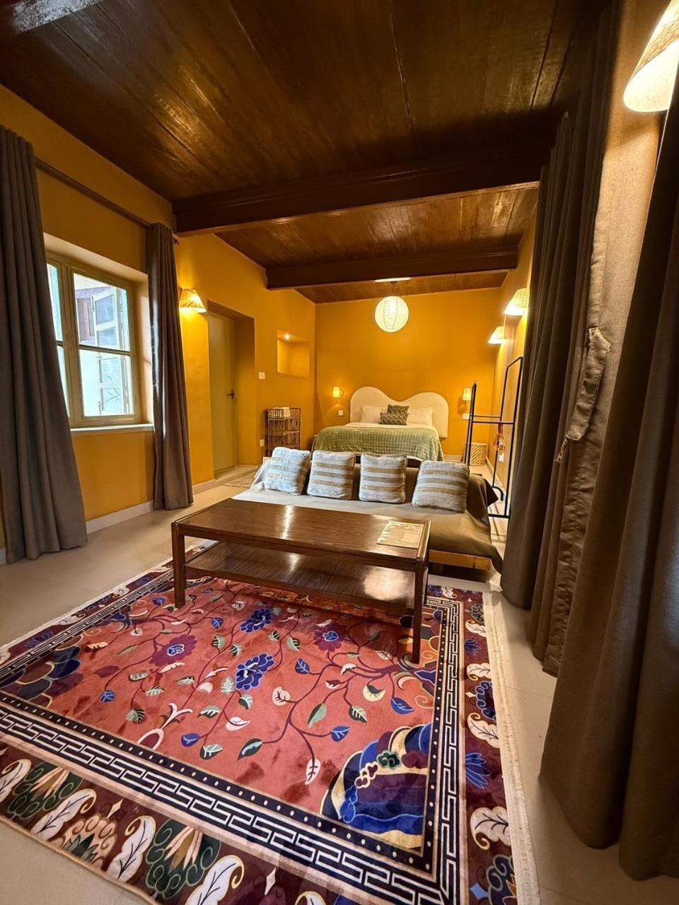 The Melo Pomelo Courtyard. Apartman Katmandu Kültér fotó