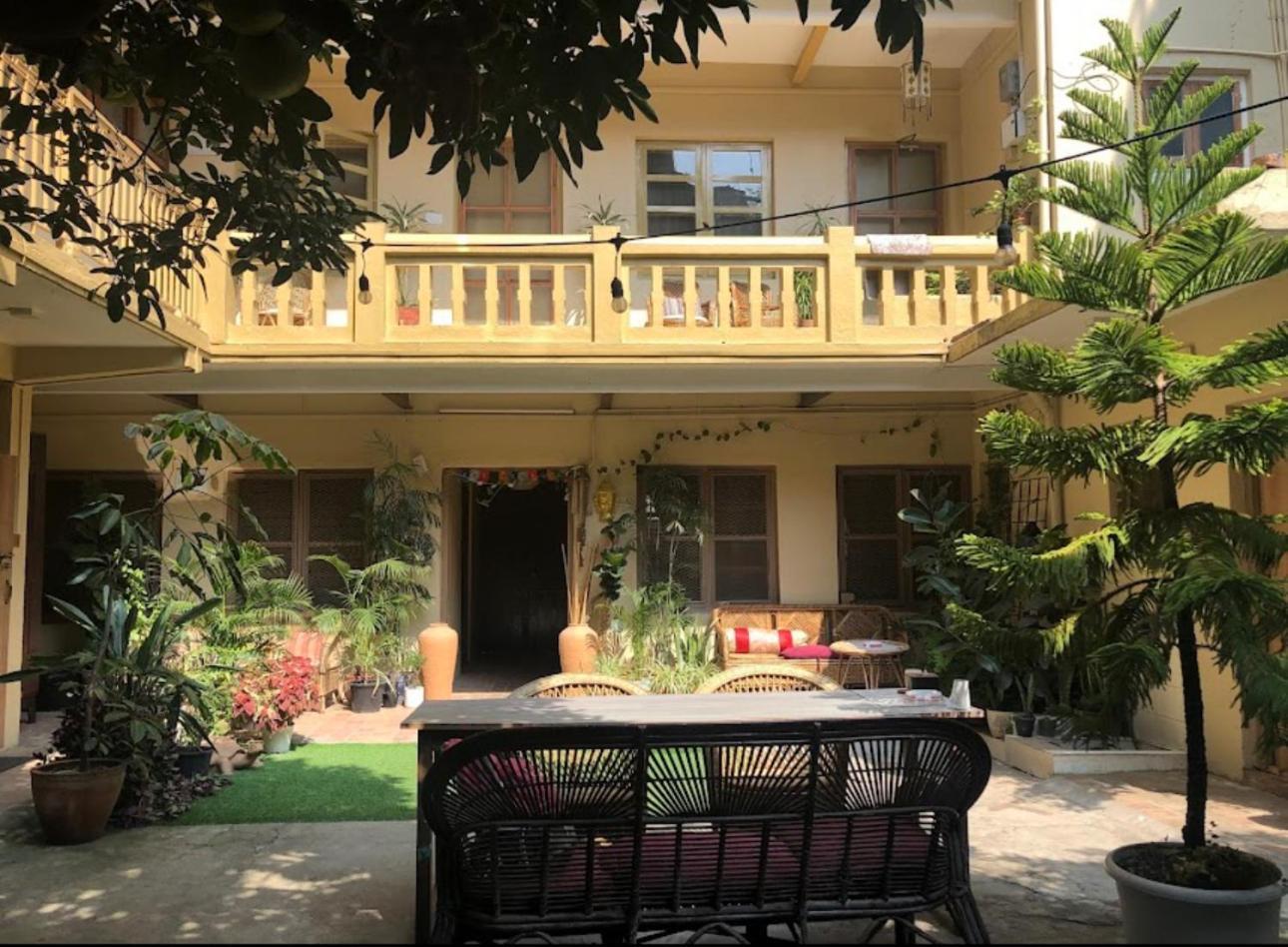 The Melo Pomelo Courtyard. Apartman Katmandu Kültér fotó